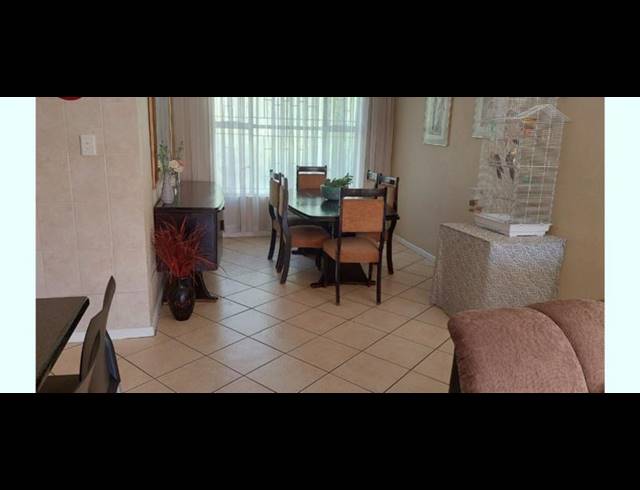 3 BEDROOM TOWNHOUSE FOR SALE IN BIRCHLEIGH